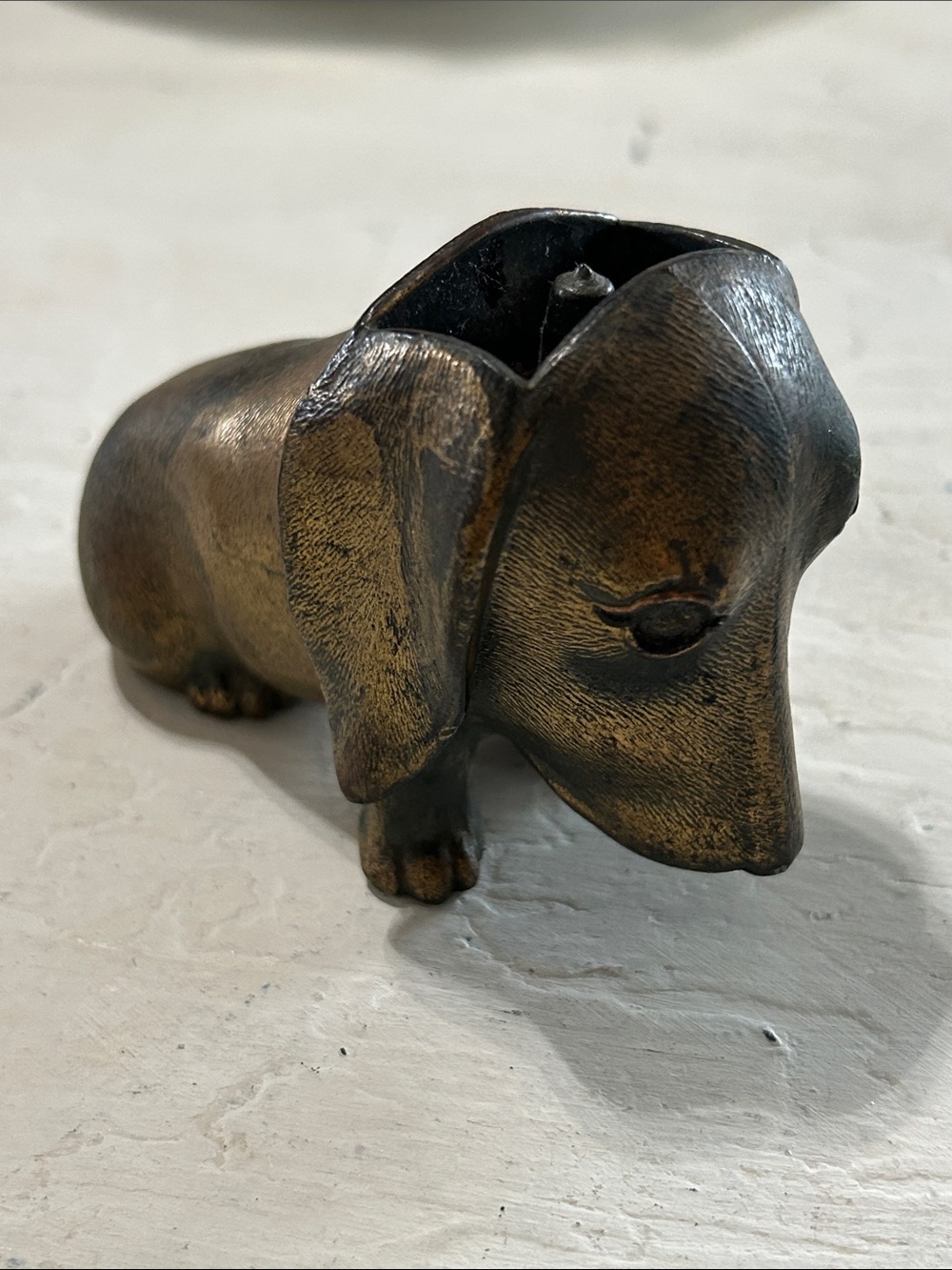 Vintage Bronze-Tone Dachshund Figurine Decorative Accent - Bronze